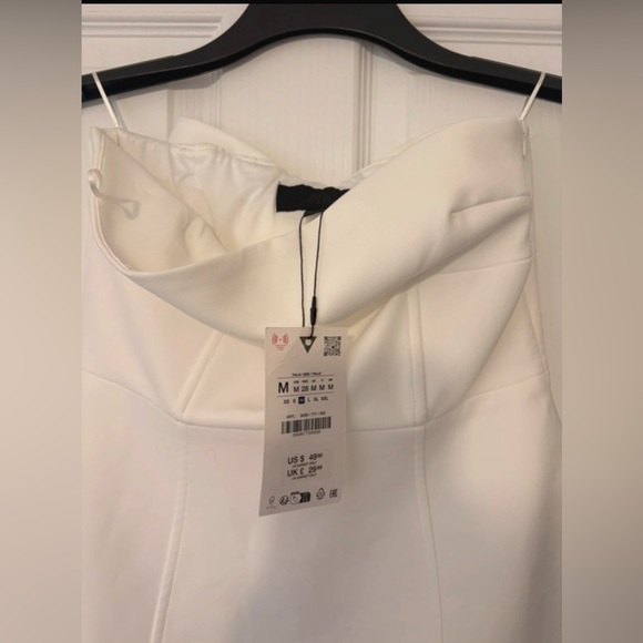 Zara Ivory mini dress with big bow - Picture 4 of 4